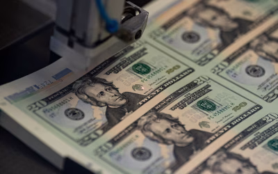 El dólar bajó este martes: cómo quedaron las cotizaciones
