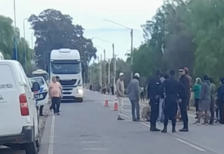 Una menor fue hospitalizada tras ser embestida por una camioneta en 25 de Mayo: está fuera de peligro