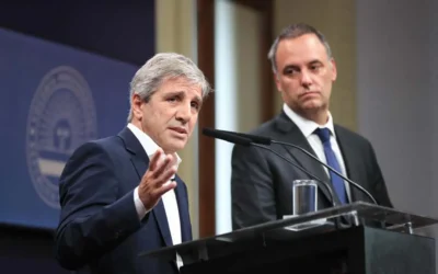 Dólares en el colchón: el Gobierno anunció la reducción de controles a los consumos, ahorros y gastos