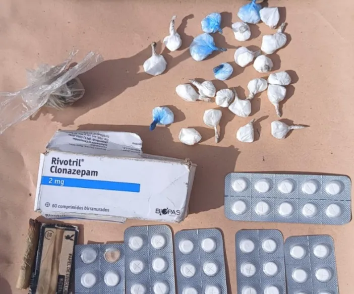 Rawson: secuestraron drogas y aprehendieron a dos jóvenes durante un operativo policial