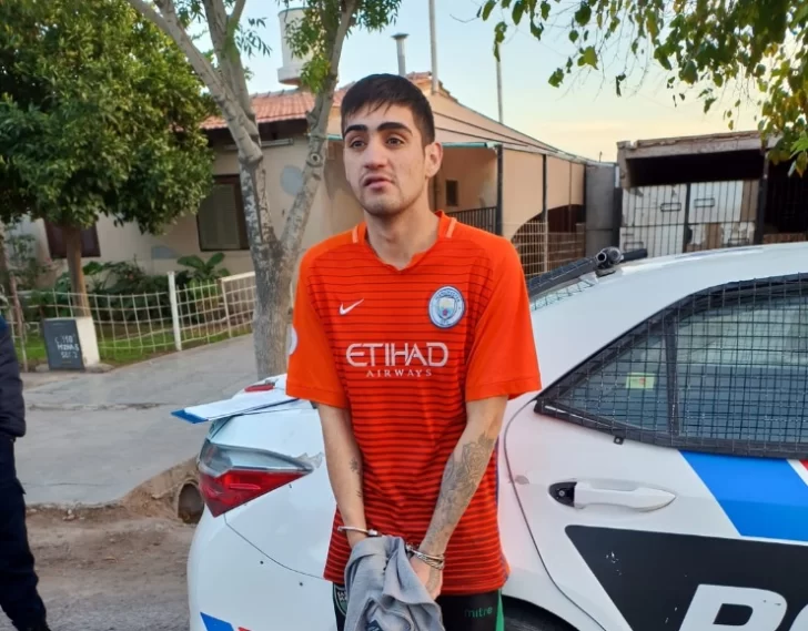 Detuvieron a un sujeto que intentó asaltar a una mujer con un arma blanca