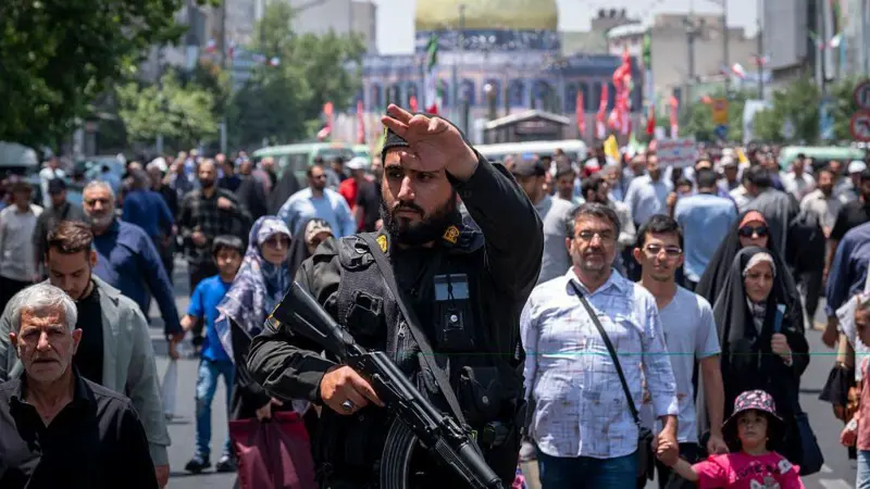 Irán lleva a cabo una ola de detenciones y arrestos tras la guerra con Israel