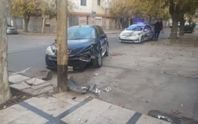 Tragedia en Capital: identificaron al conductor que murió tras chocar contra un pilar