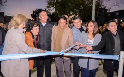 Caucete: la intendenta Romina Rosas inauguró una plazoleta y habló sobre la situación con DECSA