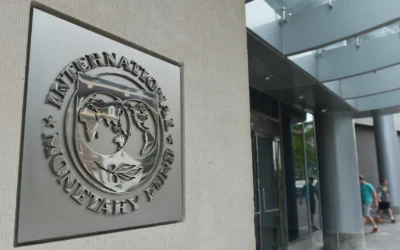 El FMI aprobó la revisión del acuerdo y el país recibirá un desembolso de USD 2.000 millones