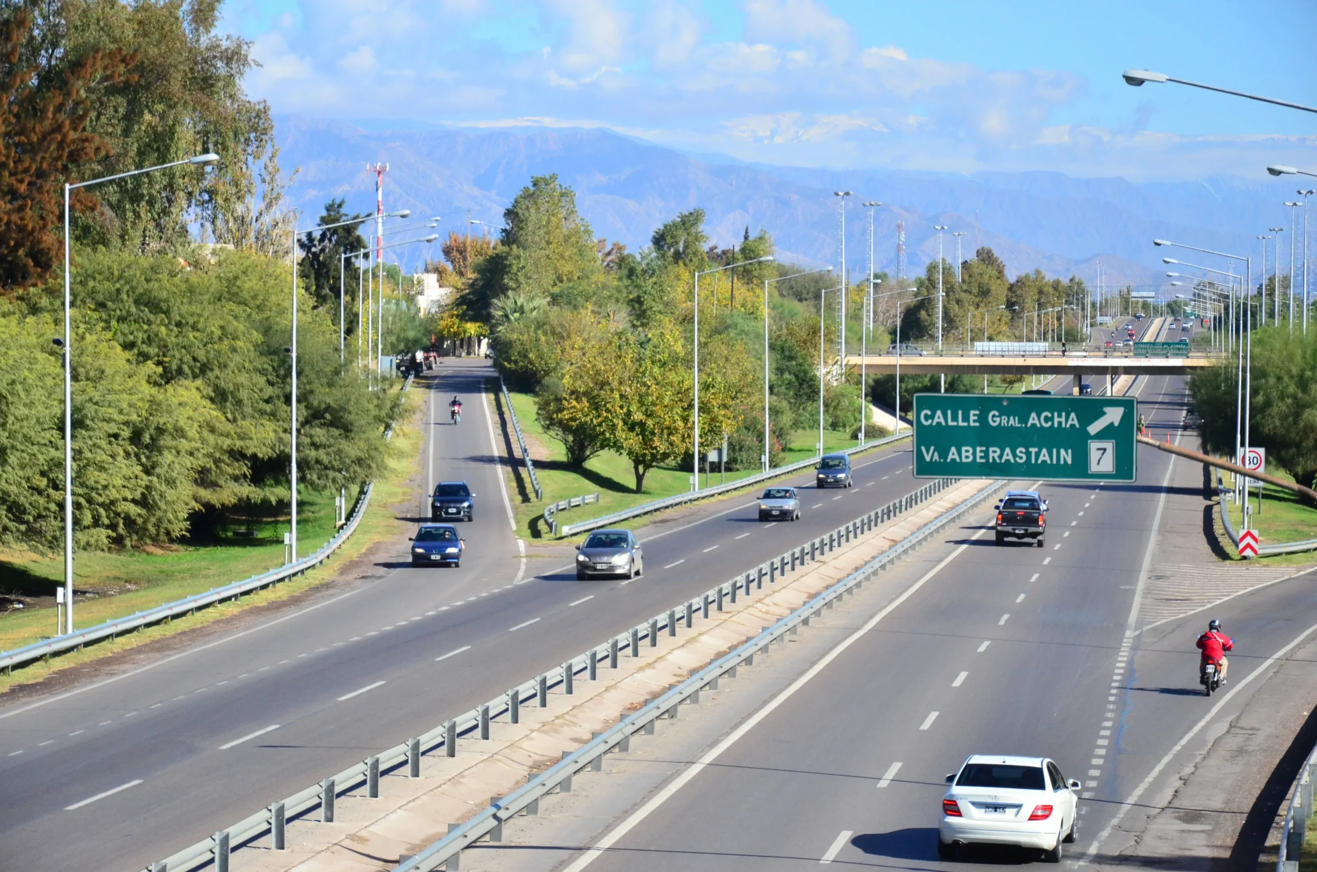 Modernización de la Circunvalación: instalarán cartelería LED, lectores de patentes y radares de velocidad