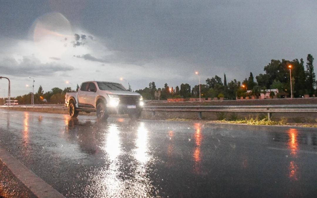 Llega el temporal de Santa Rosa: anuncian fuertes vientos y lluvias durante el fin de semana