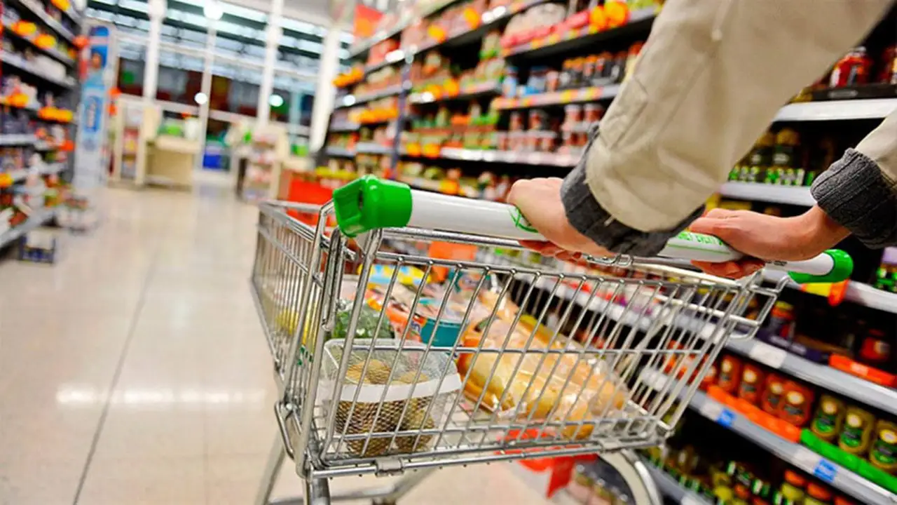 R (1) La inflación mayorista fue de 2,8% en julio y acumula un alza de 12,3% anual