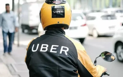 Contrató un moto-uber para enviar $200 mil y pertenencias, pero nunca llegaron a destino