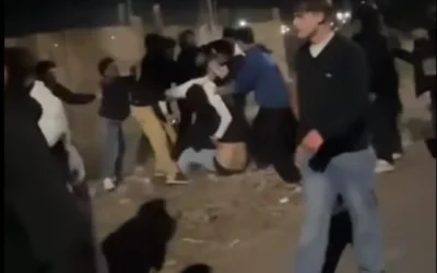 Cumpleaños en Pocito terminó en batalla campal entre jóvenes en plena calle