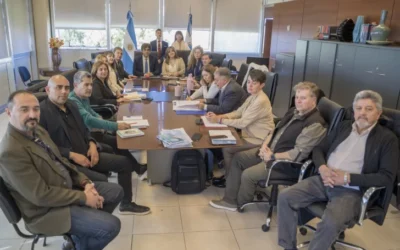 Gobierno y gremios docentes retomaron la paritaria en San Juan