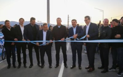 Orrego inauguró la Calle 5 y anunció asfaltos para las calles Lemos y Meglioli
