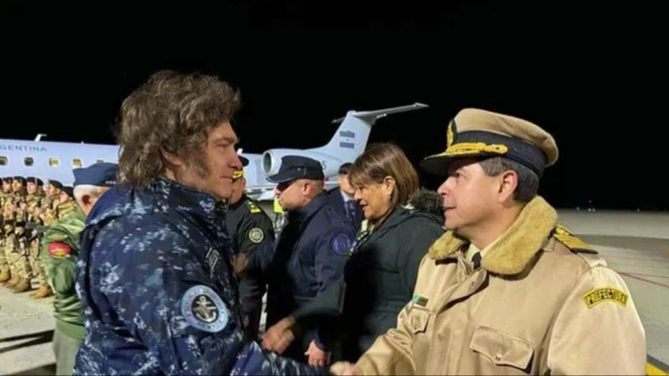R (1) Javier Milei, de campaña en Tierra del Fuego: “¿Acaso quieren volver al 300% de inflación?”