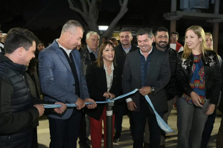 R (1) Orrego y Laciar inauguraron el recambio total del alumbrado público a tecnología led en Capital