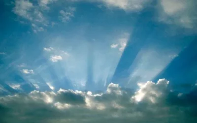 «Yo les aseguro que verán el cielo abierto y a los ángeles de Dios subir y bajar sobre el Hijo del hombre»