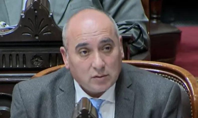 «Las urnas siempre hablan»: José Peluc analizó la derrota electoral del oficialismo en PBA