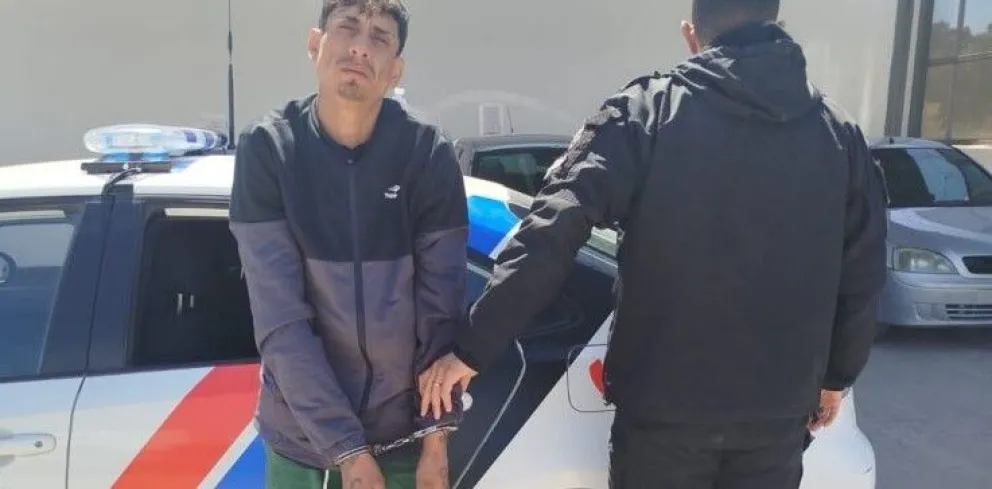 R (1) Detuvieron en Caucete a un hombre con dinero y droga tras intentar ingresar a una vivienda