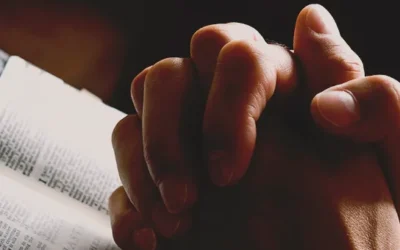 «Padre, santificado sea tu nombre, venga tu Reino»