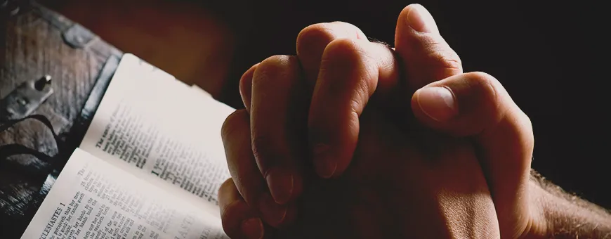 «Padre, santificado sea tu nombre, venga tu Reino»