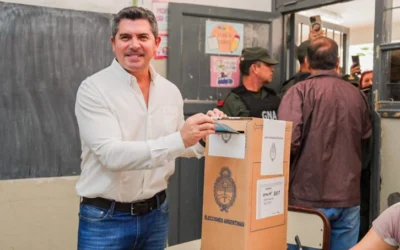 Marcelo Orrego votó en Santa Lucía y se mostró confiado: “Tengo fe en que nos va a ir muy bien”