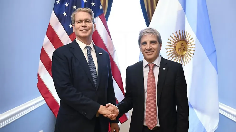 Luis Caputo se reunió con el secretario del Tesoro de EE.UU.: "Continuaremos nuestras productivas conversaciones"