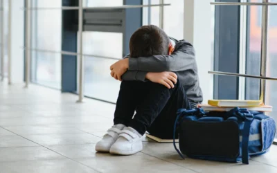 Cómo hacerle frente al bullying escolar, una problemática creciente en adolescentes