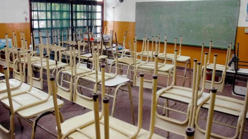 El Gobierno provincial no descontará el día a los docentes que se sumaron al paro nacional