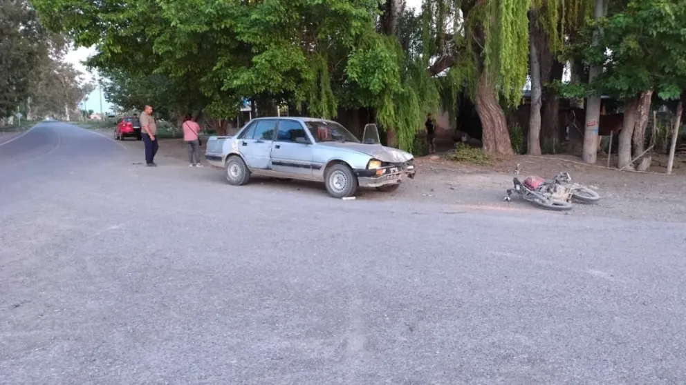 Grave accidente en Ruta 319: un motociclista sufrió traumatismo craneano tras chocar con un auto