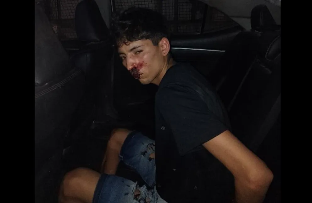 Vecinos redujeron a golpes a un ladrón que había robado un celular en el barrio Buenaventura Luna