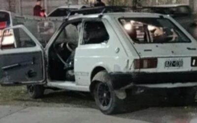 Un joven atropelló a dos nenas mientras jugaban en una plaza