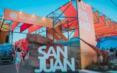 Seguí en vivo la transmisión oficial de la tercera noche de la FNS 2025, con la presentación de Emanero, La Sole y Nicki Nicole