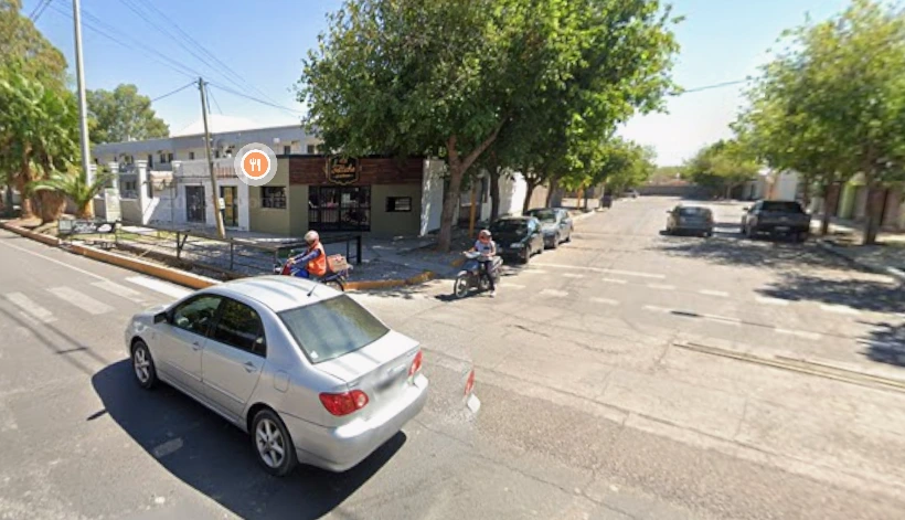 Robaron un conocido local gastronómico de Santa Lucía: se llevaron hasta la freidora y el televisor