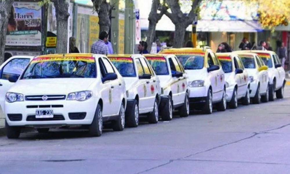 Desde el 1 de diciembre aumentan 40% las tarifas de taxis y remises en San Juan
