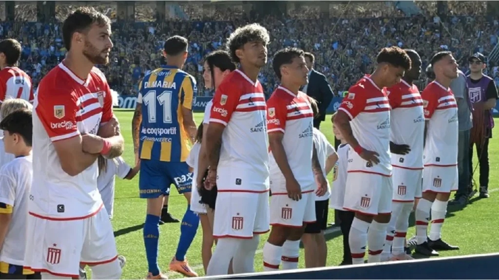 Fuerte sanción de la AFA a Estudiantes tras la polémica por el pasillo de espaldas a Rosario Central