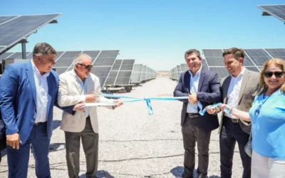 Orrego inauguró un parque fotovoltaico en Caleras San Juan y destacó el liderazgo provincial en energía solar