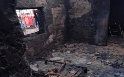 Una familia perdió todo en un incendio en La Bebida y pide ayuda para recuperarse