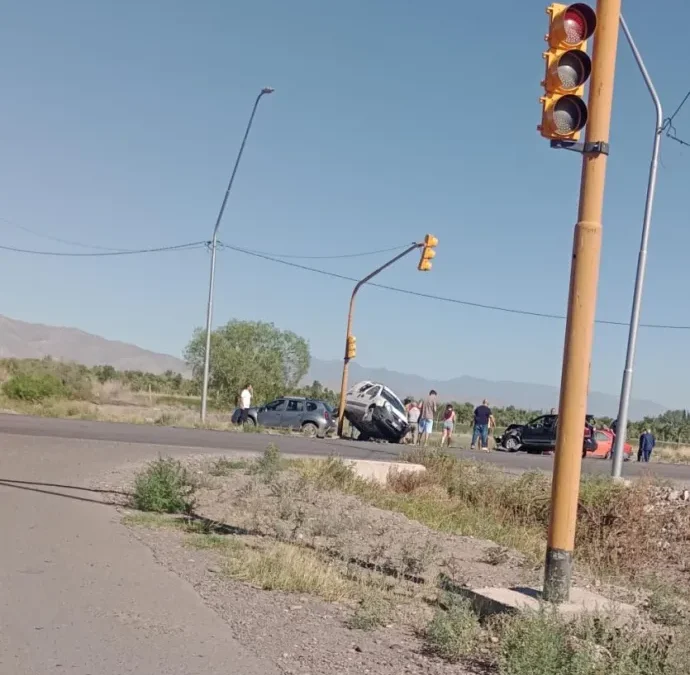 Un hombre murió en un violento choque en Ruta 40 y Calle 9