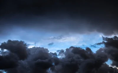 Emitieron una alerta amarilla por tormentas para la noche de este martes