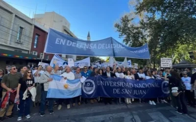 Docentes universitarios convocaron a un paro este miércoles en San Juan