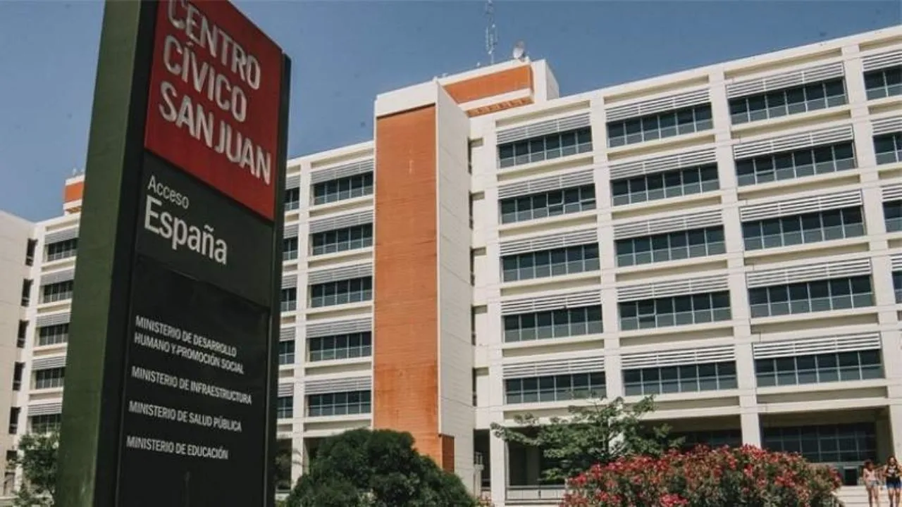 Realizan allanamientos en la Secretaría de Obras Públicas por la denuncia a un empleado en la gestión de Uñac