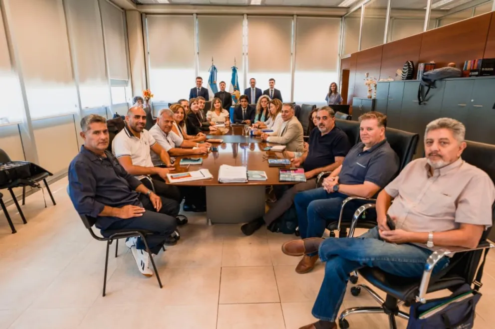 El Gobierno provincial y los gremios docentes retomaron las negociaciones salariales