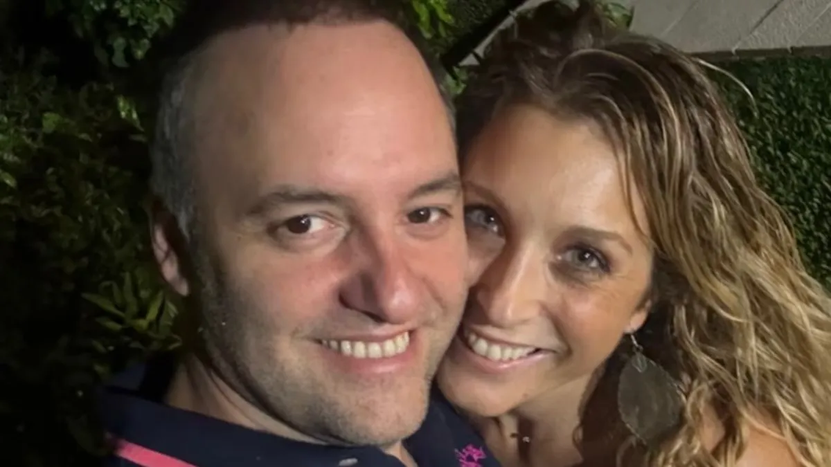 Adorni reiteró el pedido de disculpas por el viaje de su esposa a Nueva York: “Fue una pésima decisión, no un delito”