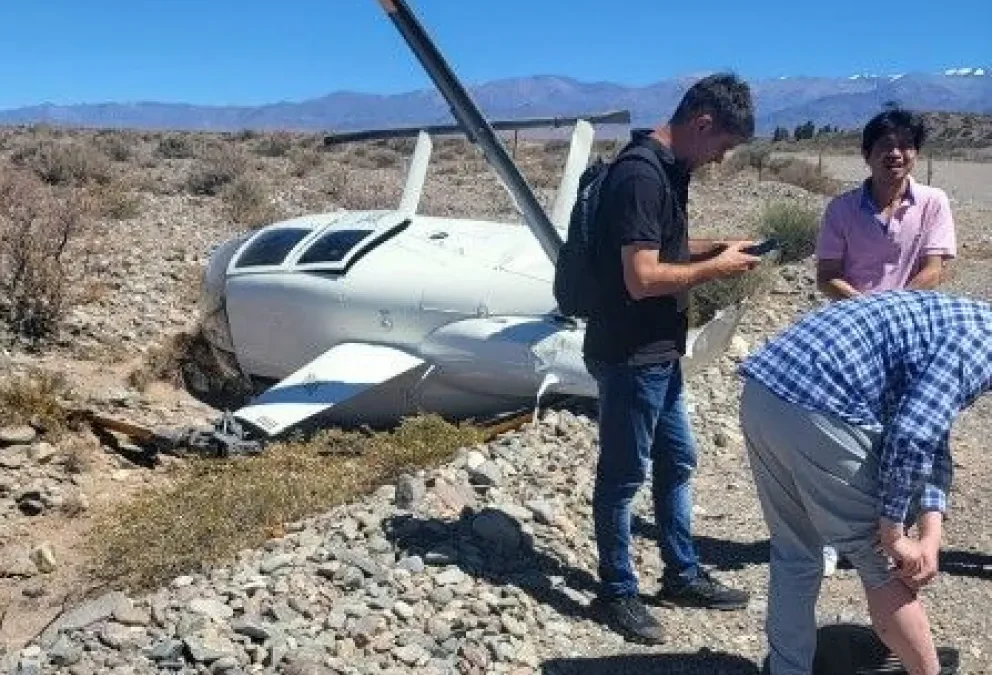 El expiloto de la Gobernación, Walter Gallardo, tuvo que aterrizar de emergencia el helicóptero y padeció heridas leves