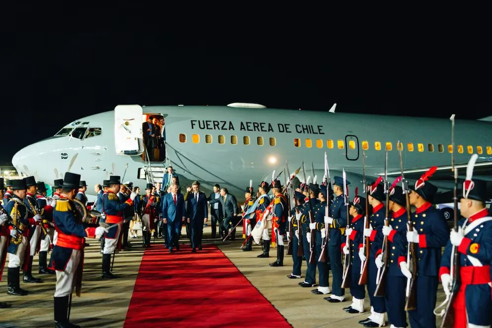 Milei recibe al presidente de Chile en una bilateral con presencia de gabinetes de ambos países