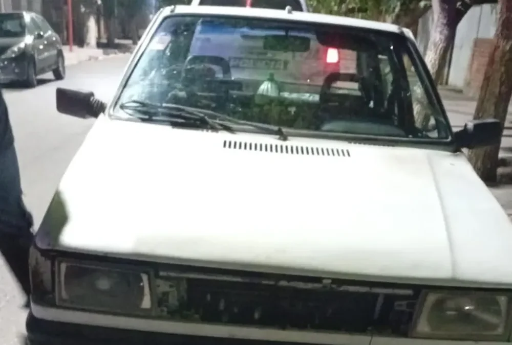 Robo a mano armada, persecución y detención en Chimbas: cayeron tras arrojarse al canal Benavídez