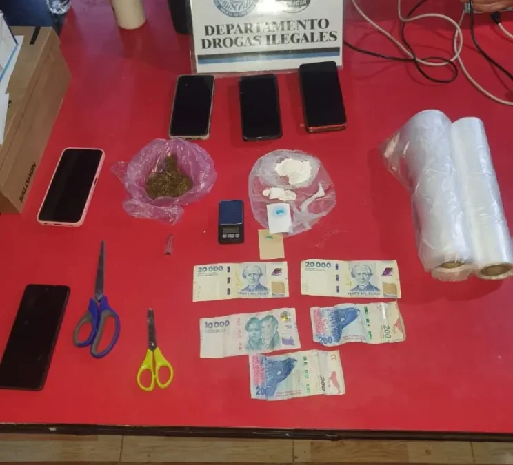 Allanamiento en La Bebida: detuvieron a una pareja con droga y dinero en efectivo