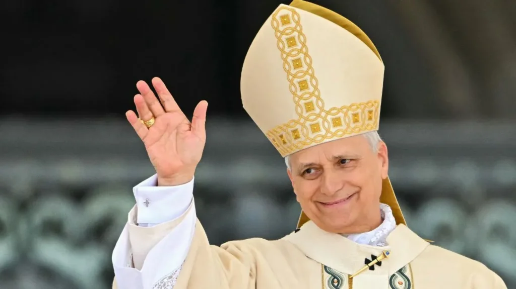 El papa León XIV pidió reabrir el diálogo para lograr una paz justa en Medio Oriente