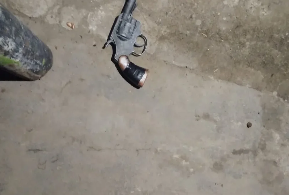 Detuvieron a dos jóvenes tras cometer dos robos consecutivos en Rawson y Rivadavia