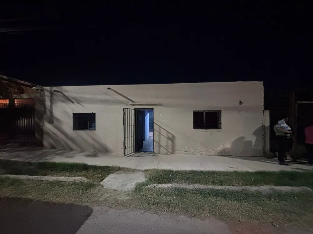 Armado con una punta, le robó el Iphone a una adolescente y fue detenido tras esconderse en una casa