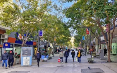 Precios congelados, outlets y ofertas online: cómo el comercio sanjuanino le hace frente a la caída de ventas